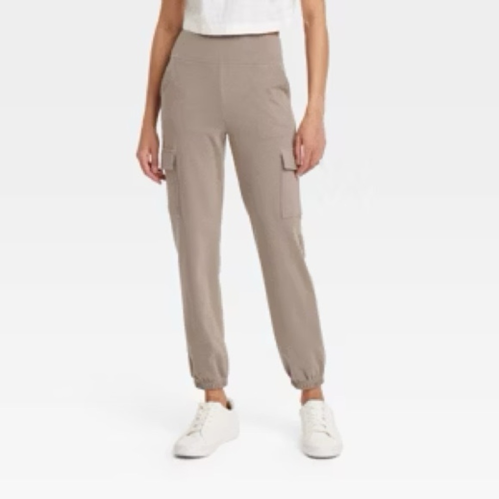 Women's Tan Cargo Jogger Pants